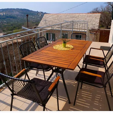 Ferienhaus House Natalija